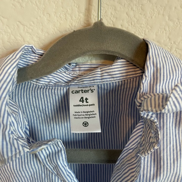 Carter’s shirt striped in size 4t - Picture 2 of 3